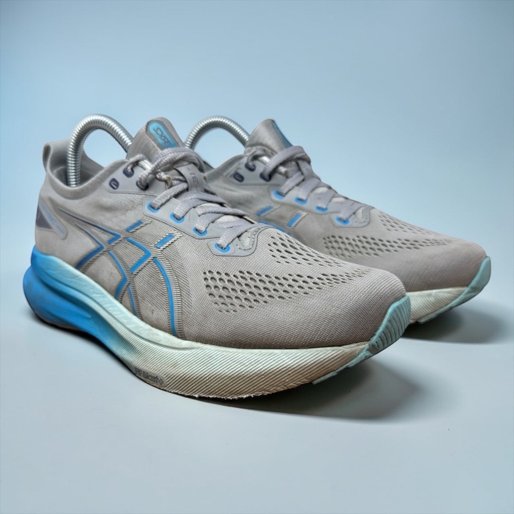 Asics Gel-Kayano 31 Womens Size 8 Running Outddor Gym Shoes Grey Blue 1012B670